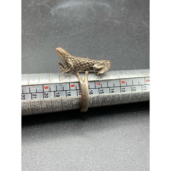 Iguana Ring Lizard Ring Sterling Silver Ring Size 7.5 Animal Figural Dimensional - Picture 6 of 6